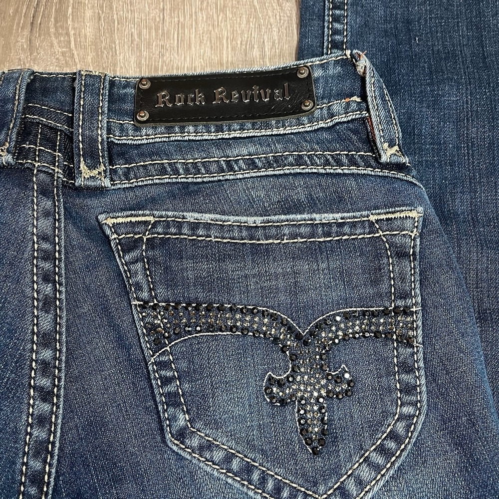 Rock Revival Embellished Rhinestone Low Rise Straight Leg Jeans Size 26 - Picture 3 of 12